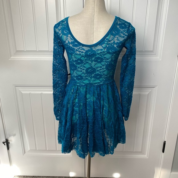 Curtain Call Dance Costume - Picture 2 of 6